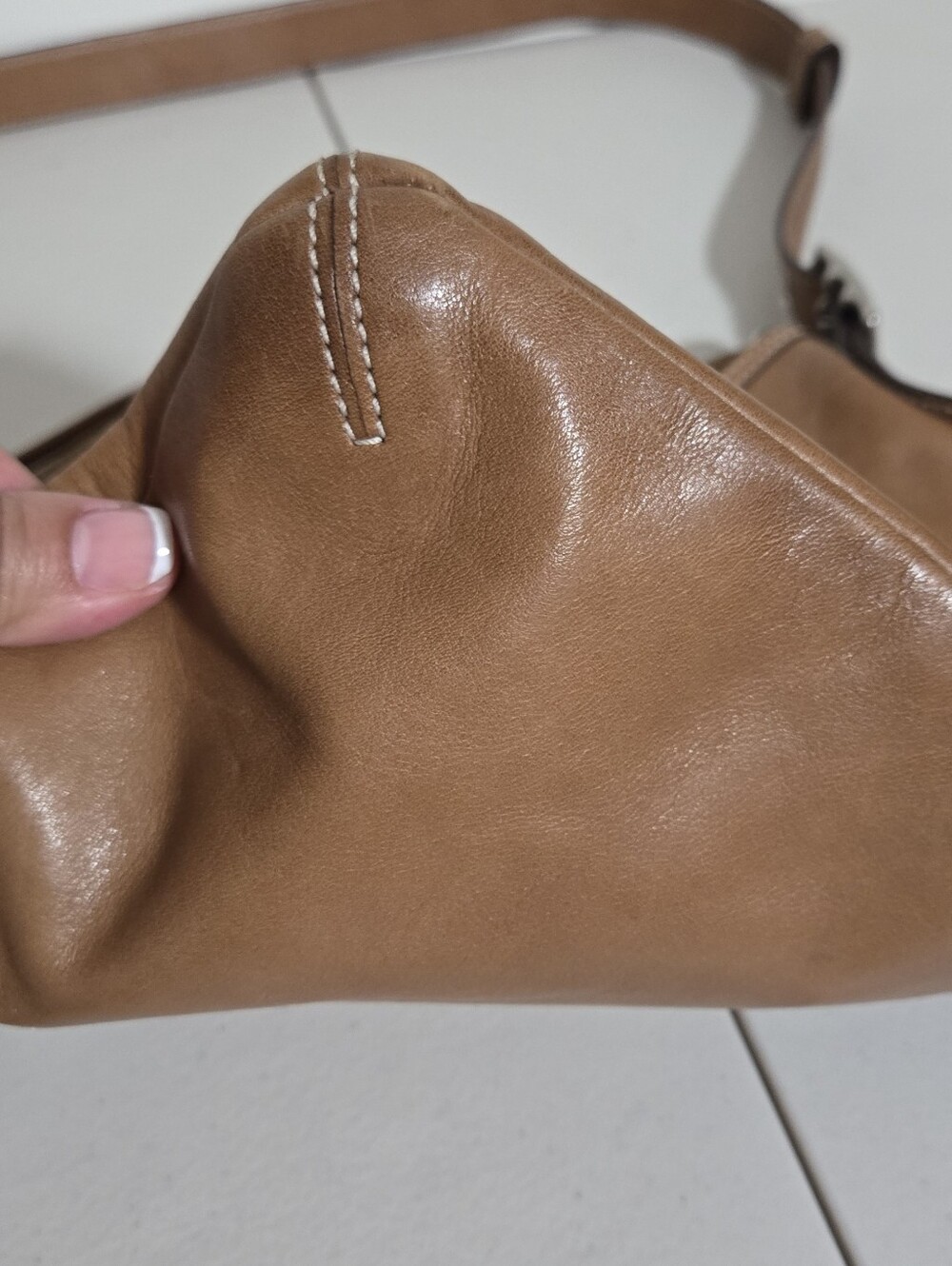 Vintage Coach Brown Smooth Soft Leather Crossbody Bag - Tan Interior - Picture 9 of 13